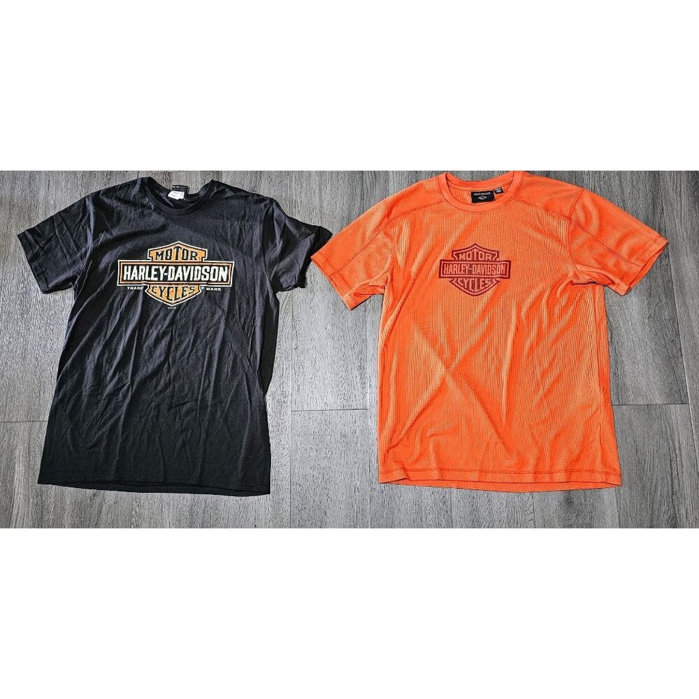 Lot of 2 Harley Davidson Motor Cycles Short Sleeve T-Shirts Size Large